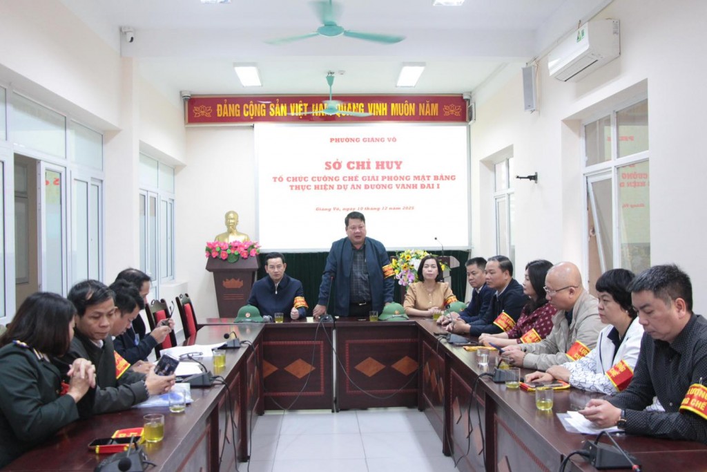 Phường Giảng Võ nỗ lực hoàn thành giải phóng mặt bằng đường Vành đai 1 Phường Giảng Võ nỗ lực hoàn thành giải phóng mặt bằng đường Vành đai 1