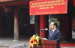 Gặp mặt đội tuyển học sinh giỏi Hà Nội dự thi quốc gia 2025