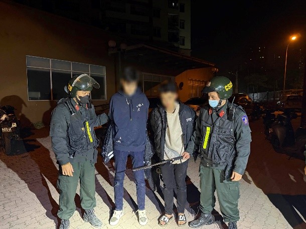 Cảnh báo nhiều thanh thiếu niên mang vũ khí ra đường gây rối trật tự công cộng Cảnh báo nhiều thanh thiếu niên mang vũ khí ra đường gây rối trật tự công cộng