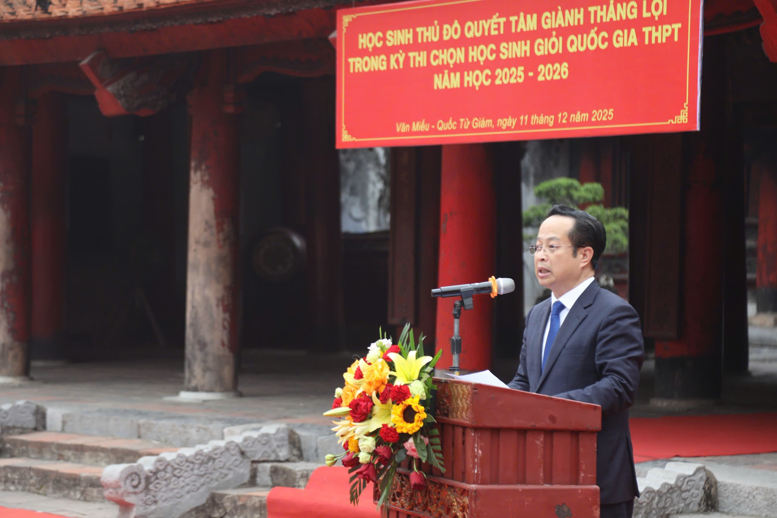 Gặp mặt đội tuyển học sinh giỏi Hà Nội dự thi quốc gia 2025 Gặp mặt đội tuyển học sinh giỏi Hà Nội dự thi quốc gia 2025