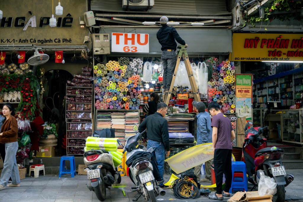 Đồng loạt ra quân bảo đảm trật tự, kỷ cương, văn minh đô thị Đồng loạt ra quân bảo đảm trật tự, kỷ cương, văn minh đô thị