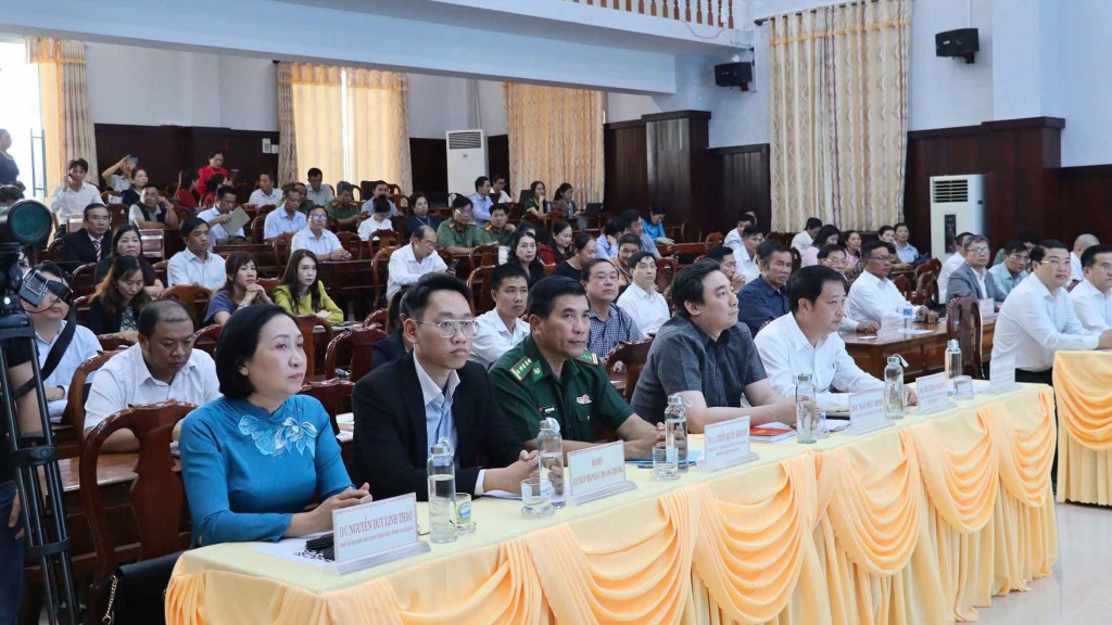 Quang cảnh hội nghị (ảnh: Như Ngọc) Quang cảnh hội nghị (ảnh: Như Ngọc)