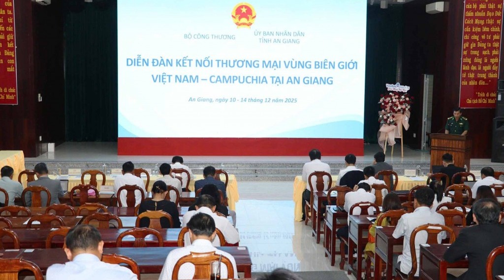 Hoàn thiện hạ tầng thương mại biên giới để bứt phá giao thương Việt Nam – Campuchia