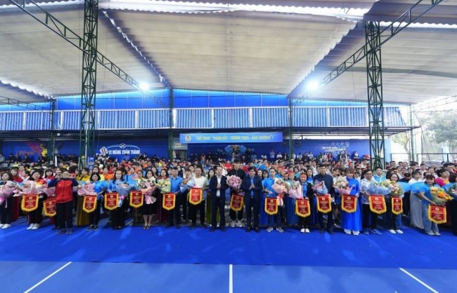 Khai mạc Giải Thể thao công nhân lao động tỉnh Ninh Bình