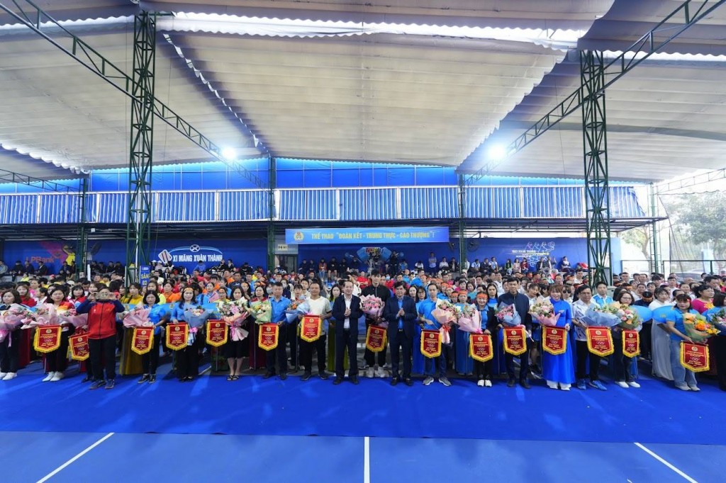 Các đoàn tuyển tham dự Giải thể thao Các đoàn tuyển tham dự Giải thể thao