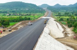 Ngày 19/12/2025 sẽ hoàn thành, thông xe kỹ thuật 3.188km đường bộ cao tốc