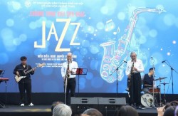 Nghệ thuật ra khỏi nhà hát, đánh thức đô thị sáng tạo