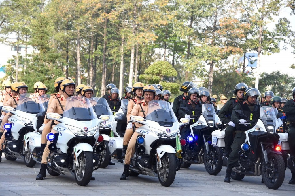Công an TP Hồ Chí Minh ra quân trấn áp tội phạm, đảm bảo an ninh trật tự Tết Bính Ngọ 2026