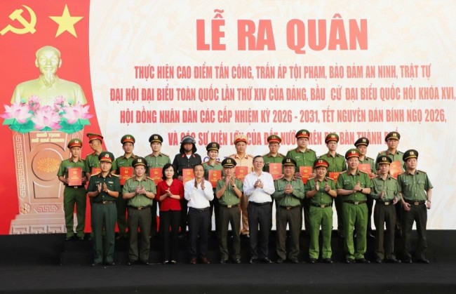 Cần Thơ ra quân cao điểm trấn áp tội phạm, giữ vững an ninh trật tự