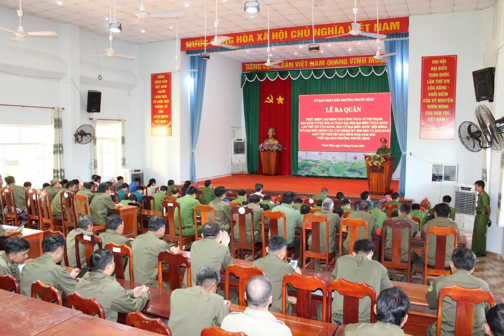 Toàn cảnh Lễ ra quân thực hiện cao điểm tấn công, trấn áp tội phạm, bảo đảm tuyệt đối an toàn Đại hội đại biểu toàn quốc lần XlV của Đảng, bầu cử đại biểu Quốc hội khóa XVI, đại biểu HĐND các cấp nhiệm kỳ 2026 - 2031 và bảo đảm an ninh trật tự Tết Nguyên đán Bính Ngọ năm 2026 Toàn cảnh Lễ ra quân thực hiện cao điểm tấn công, trấn áp tội phạm, bảo đảm tuyệt đối an toàn Đại hội đại biểu toàn quốc lần XlV của Đảng, bầu cử đại biểu Quốc hội khóa XVI, đại biểu HĐND các cấp nhiệm kỳ 2026 - 2031 và bảo đảm an ninh trật tự Tết Nguyên đán Bính Ngọ năm 2026