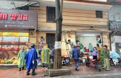 Phường Ba Đình siết chặt quản lý, công khai xử phạt vi phạm đô thị, vệ sinh môi trường