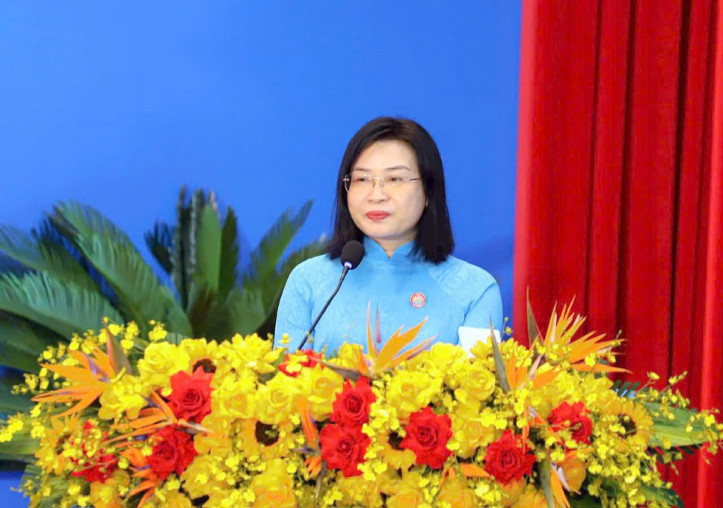 Bà Phan Thị Thúy Linh được chỉ định giữ chức Chủ tịch Công đoàn TP Đà Nẵng Bà Phan Thị Thúy Linh được chỉ định giữ chức Chủ tịch Công đoàn TP Đà Nẵng