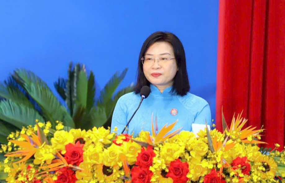 Bà Phan Thị Thúy Linh tiếp tục làm Chủ tịch Liên đoàn Lao động TP Đà Nẵng