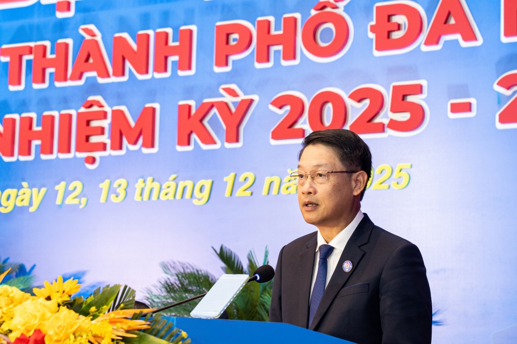 Đồng chí Ngô Xuân Thắng - Phó Bí thư Thành ủy Đà Nẵng phát biểu tại Đại Hội Đồng chí Ngô Xuân Thắng - Phó Bí thư Thành ủy Đà Nẵng phát biểu tại Đại Hội