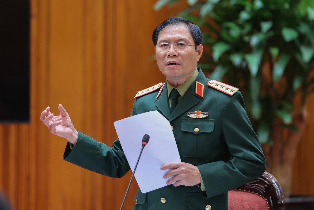 Chậm nhất tới 31/12 phải khôi phục nhà ở an toàn cho 12 hộ dân tại Khe Sanh (Quảng Trị) Chậm nhất tới 31/12 phải khôi phục nhà ở an toàn cho 12 hộ dân tại Khe Sanh (Quảng Trị)