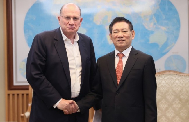 Phó Thủ tướng Hồ Đức Phớc tiếp ông Mark Tucker, Chủ tịch Tập đoàn AIA