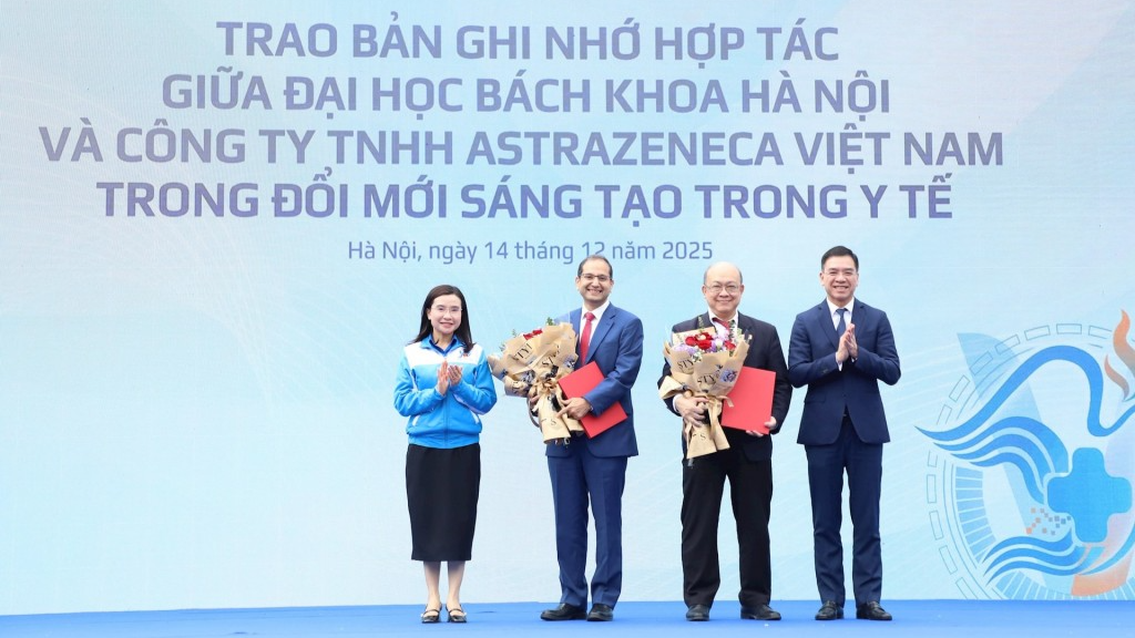 Lễ trao bản ghi nhớ hợp tác giữa Đại học Bách khoa và Công ty TNHH Astrazeneca Việt Nam