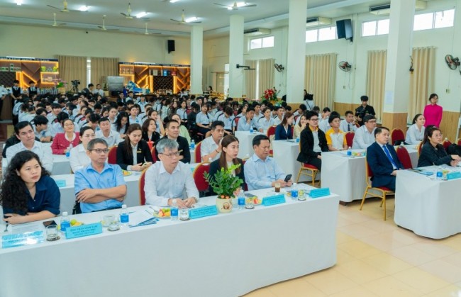 Dự án “Học tập trọn đời” - nền móng cho nguồn nhân lực bền vững