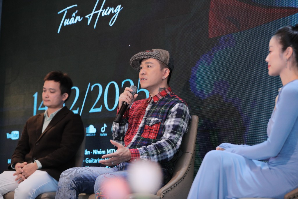 Chạm - những ghi chép lại cảm xúc bằng âm nhạc của Tuấn Hưng