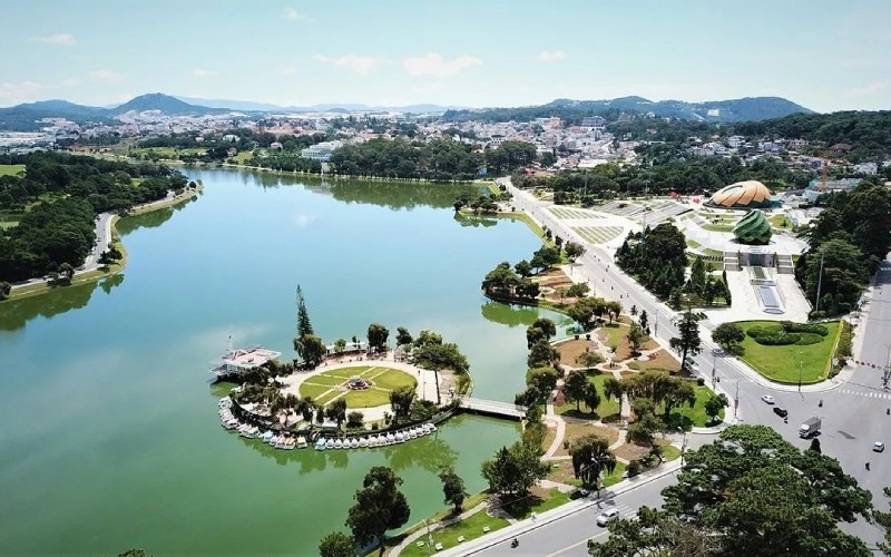 Lâm Đồng sẵn sàng khởi công, khánh thành các dự án trọng điểm và có ý nghĩa chào mừng sự kiện trọng đại của đất nước  (Ảnh: CTV)