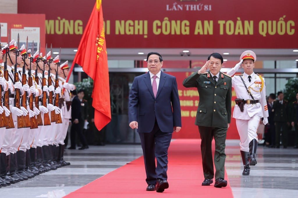 Thủ tướng Phạm Minh Chính tới dự Hội nghị Công an toàn quốc lần thứ 81 - Ảnh: VGP/Nhật Bắc