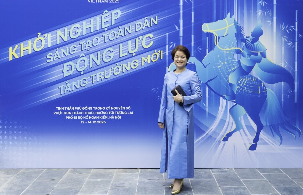CEO Sao Thái Dương Nguyễn Thị Hương Liên được vinh danh tại Techfest 2025