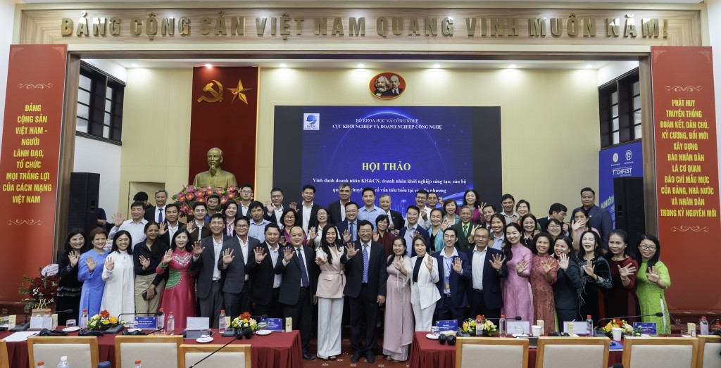 : CÁC DOANH NHÂN KHOA HỌC &amp; CÔNG NGHỆ TIÊU BIỂU TẠI TECHFEST 2025.