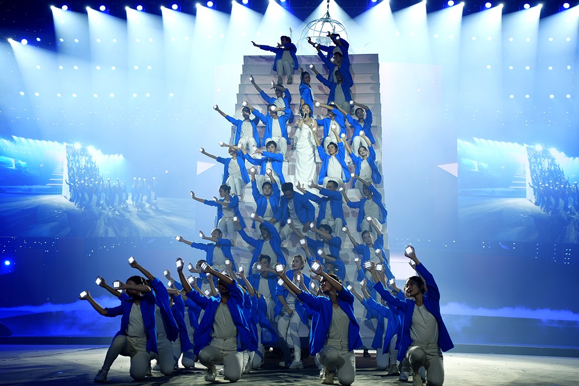 Nghệ thuật chạm cảm xúc tại Lễ khai mạc Đại hội TDTT Thủ đô Nghệ thuật chạm cảm xúc tại Lễ khai mạc Đại hội TDTT Thủ đô