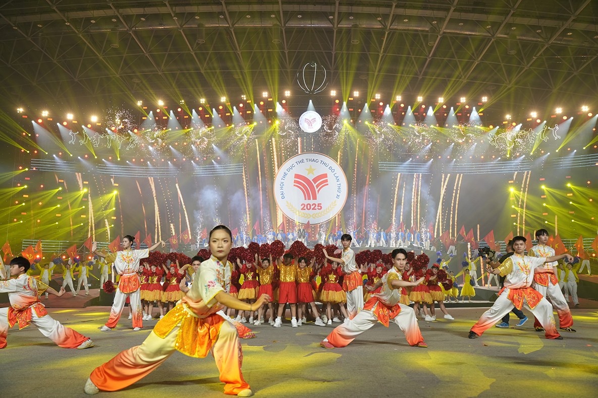 Nghệ thuật chạm cảm xúc tại Lễ khai mạc Đại hội TDTT Thủ đô Nghệ thuật chạm cảm xúc tại Lễ khai mạc Đại hội TDTT Thủ đô