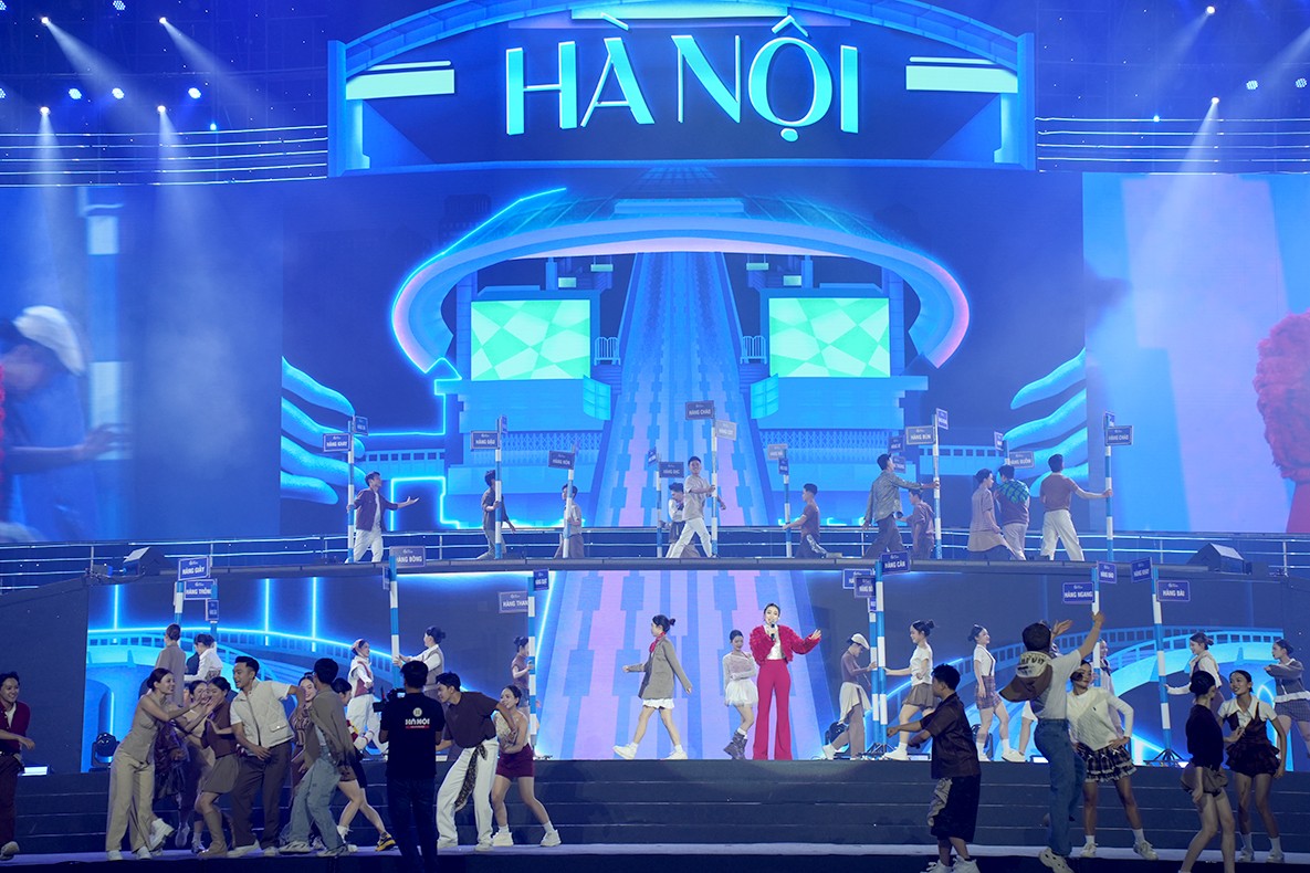 Nghệ thuật chạm cảm xúc tại Lễ khai mạc Đại hội TDTT Thủ đô Nghệ thuật chạm cảm xúc tại Lễ khai mạc Đại hội TDTT Thủ đô