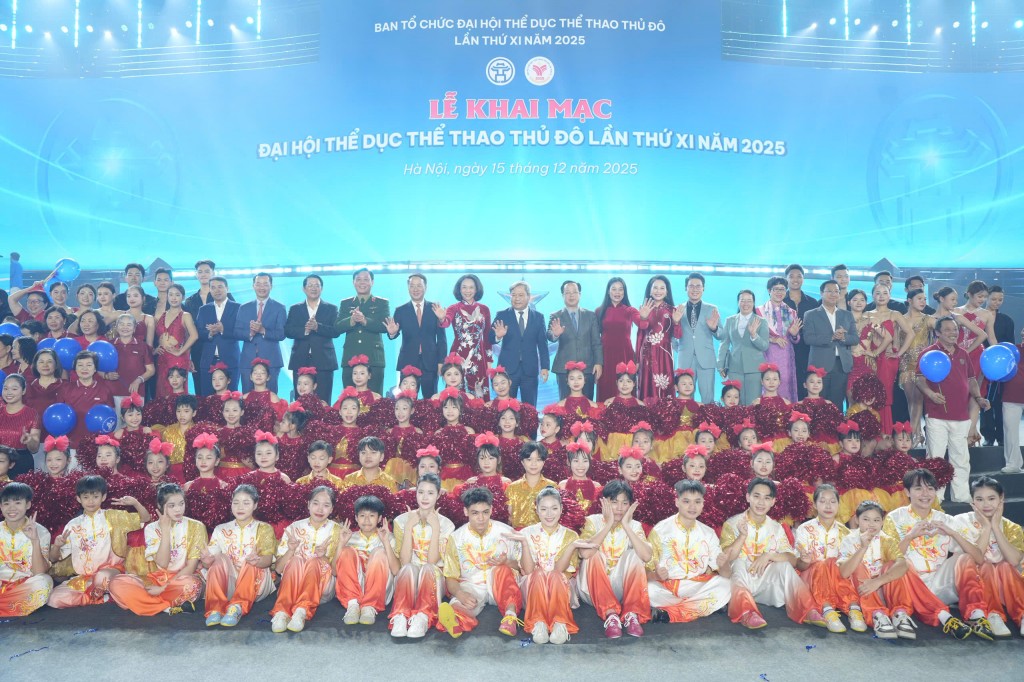 Xây dựng người Hà Nội khỏe về thể chất, vững về trí lực Xây dựng người Hà Nội khỏe về thể chất, vững về trí lực