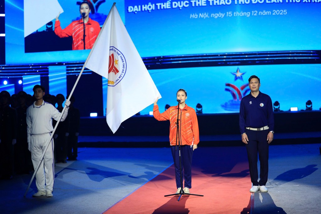 Đại diện vận động viên tuyên thệ trước Đại hội Đại diện vận động viên tuyên thệ trước Đại hội