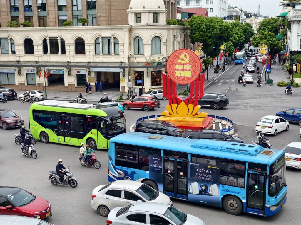 Bảo đảm an toàn giao thông trong dịp Tết Dương lịch và Tết Nguyên đán Bảo đảm an toàn giao thông trong dịp Tết Dương lịch và Tết Nguyên đán
