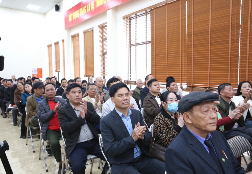 Các cử tri tham dự Hội nghị - Ảnh: VGP/Nguyễn Hoàng