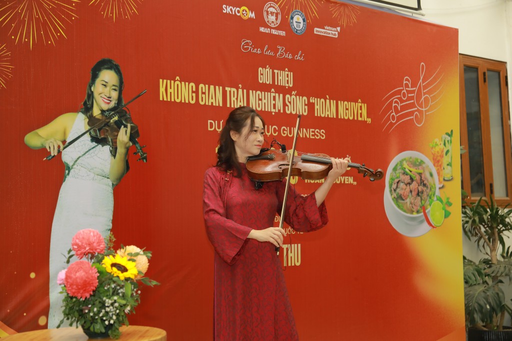 Nghệ sĩ viola quốc tế Nguyệt Thu lan tỏa âm nhạc tới cộng đồng Nghệ sĩ viola quốc tế Nguyệt Thu lan tỏa âm nhạc tới cộng đồng