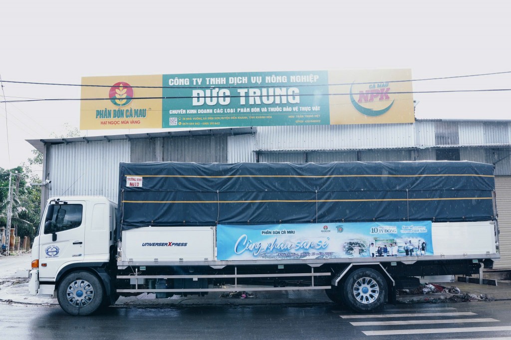 “Phân Bón Cà Mau – Cùng nhau san sẻ” cùng bà con Khánh Hoà “Phân Bón Cà Mau – Cùng nhau san sẻ” cùng bà con Khánh Hoà