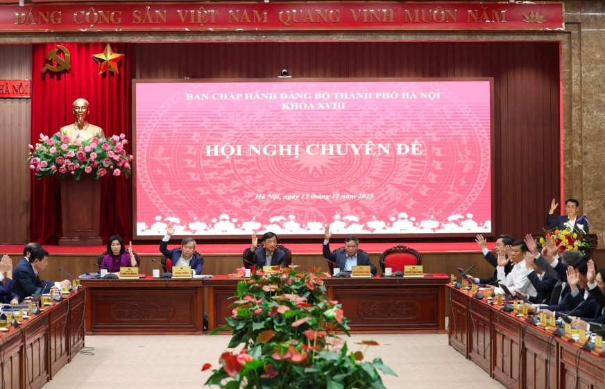 Tăng cường công tác nắm bắt tình hình cơ sở, chăm lo đời sống cho Nhân dân