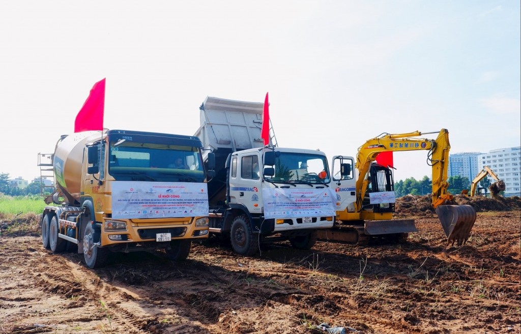 Thủ tướng Chính phủ chỉ đạo tổ chức Lễ khởi công, khánh thành, thông xe kỹ thuật các công trình, dự án chào mừng Đại hội XIV của Đảng