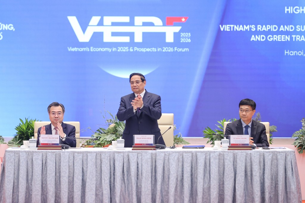 Thủ tướng Phạm Minh Chính tham dự Diễn đàn Kinh tế Việt Nam 2025, triển vọng 2026 - Ảnh: VGP/Nhật Bắc Thủ tướng Phạm Minh Chính tham dự Diễn đàn Kinh tế Việt Nam 2025, triển vọng 2026 - Ảnh: VGP/Nhật Bắc