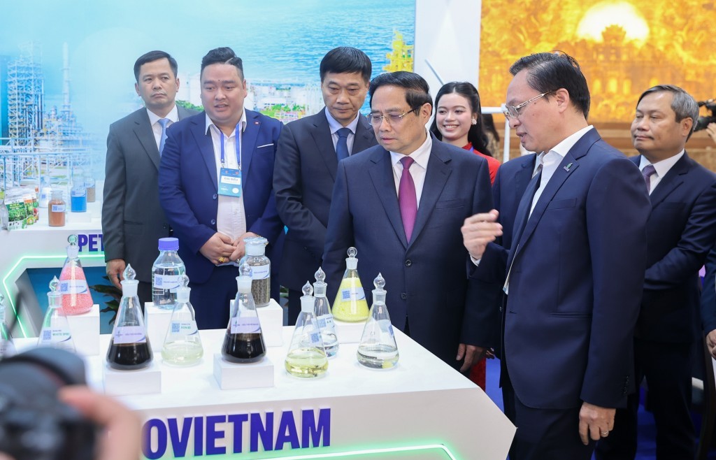 Kinh tế Việt Nam phát triển nhanh, bền vững, chuyển đổi xanh trong kỷ nguyên số