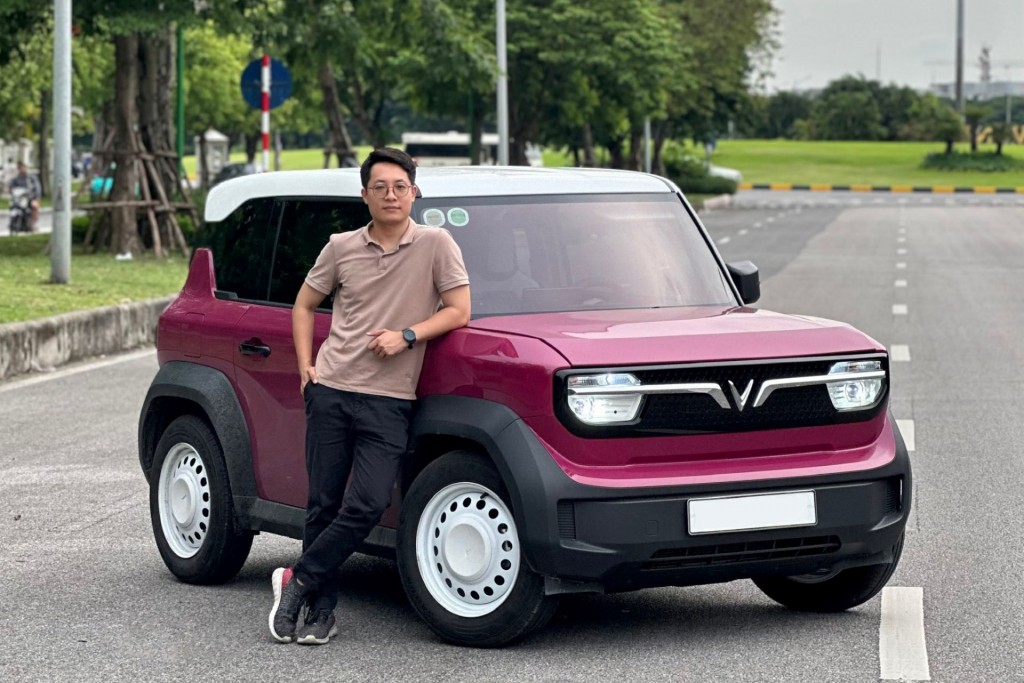   Anh Minh Phú “bỏ quên” chiếc xe xăng trước đây dùng vì sự tiện lợi của VinFast VF 3.