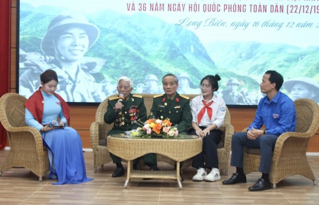 Tiếp lửa truyền thống để thế hệ trẻ vững bước trong thời bình