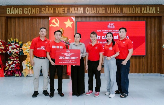 Generali Việt Nam sát cánh cùng các gia đình chịu ảnh hưởng bởi bão lũ