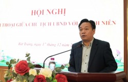 Chủ tịch UBND xã Bát Tràng đối thoại với thanh niên