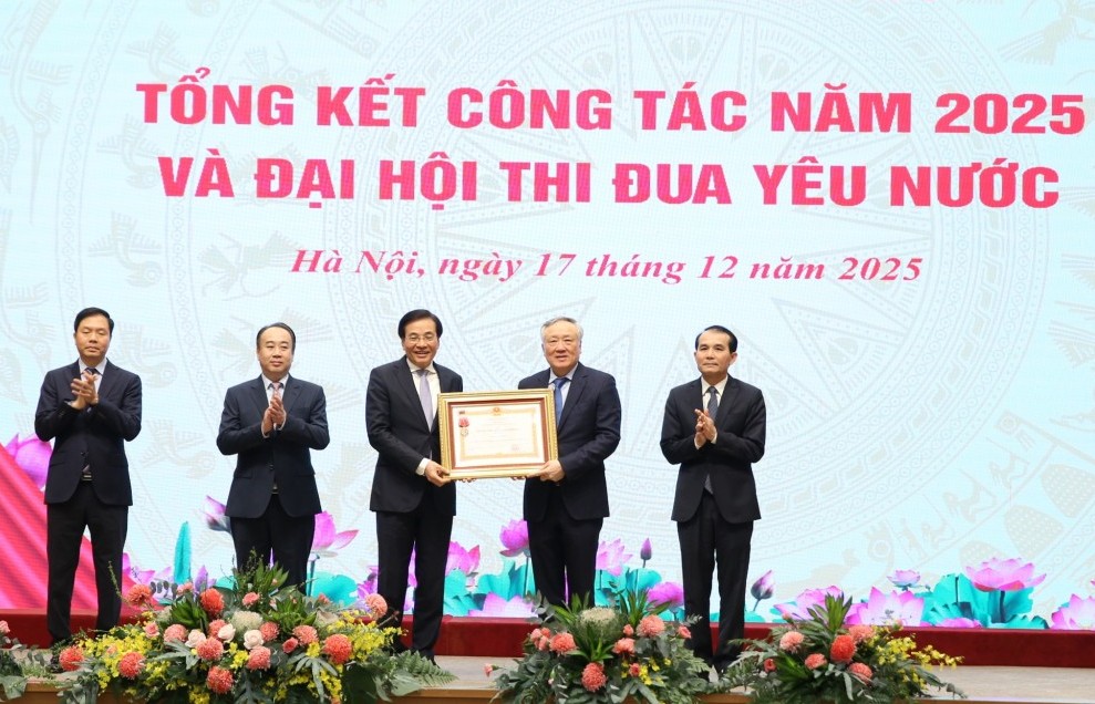 Những hy sinh, cống hiến thầm lặng của Văn phòng Chính phủ là rất đáng ghi nhận