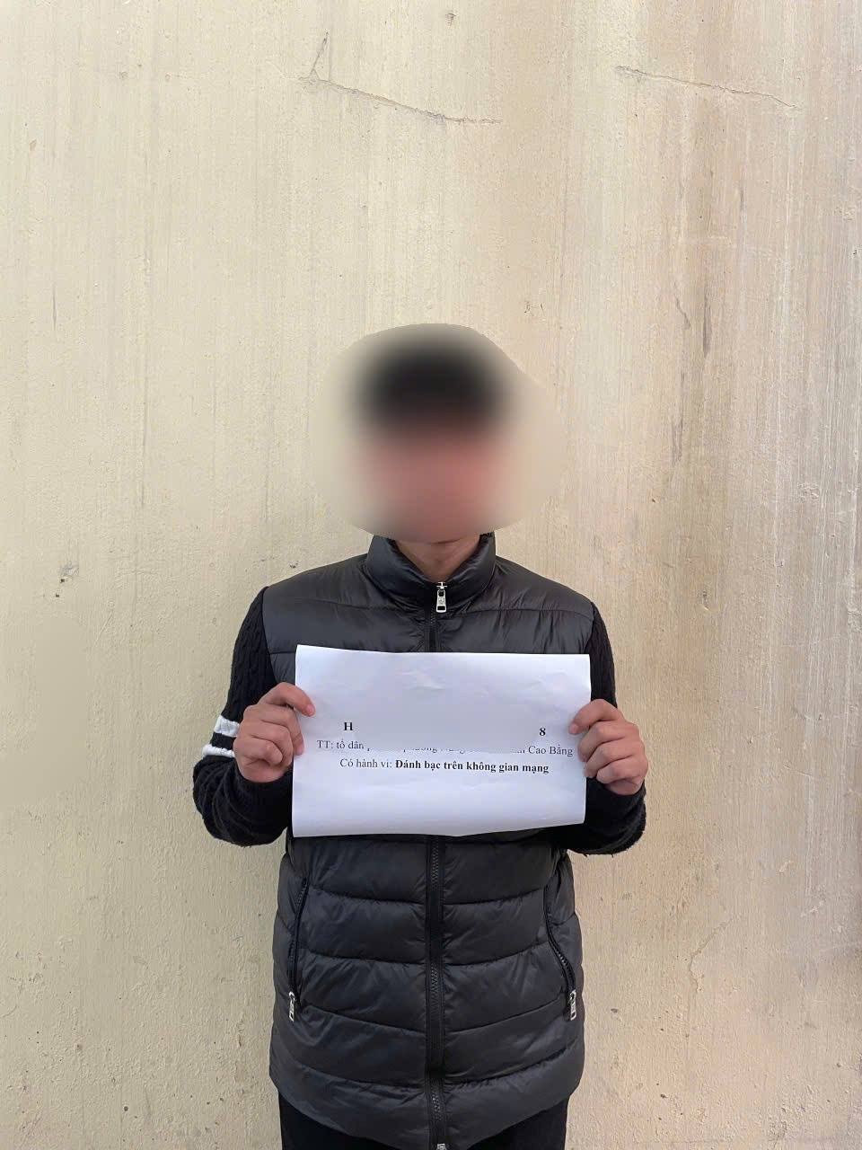 Đối tượng H.N.T tại cơ quan Công an Đối tượng H.N.T tại cơ quan Công an