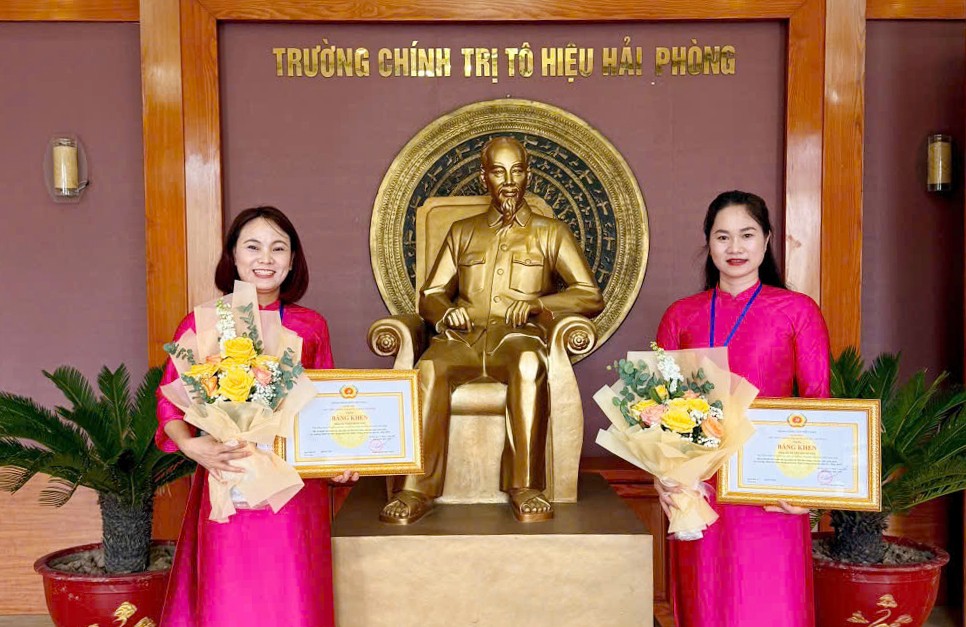 Trung tâm đào tạo, bồi dưỡng cán bộ chất lượng cao của Thủ đô Trung tâm đào tạo, bồi dưỡng cán bộ chất lượng cao của Thủ đô