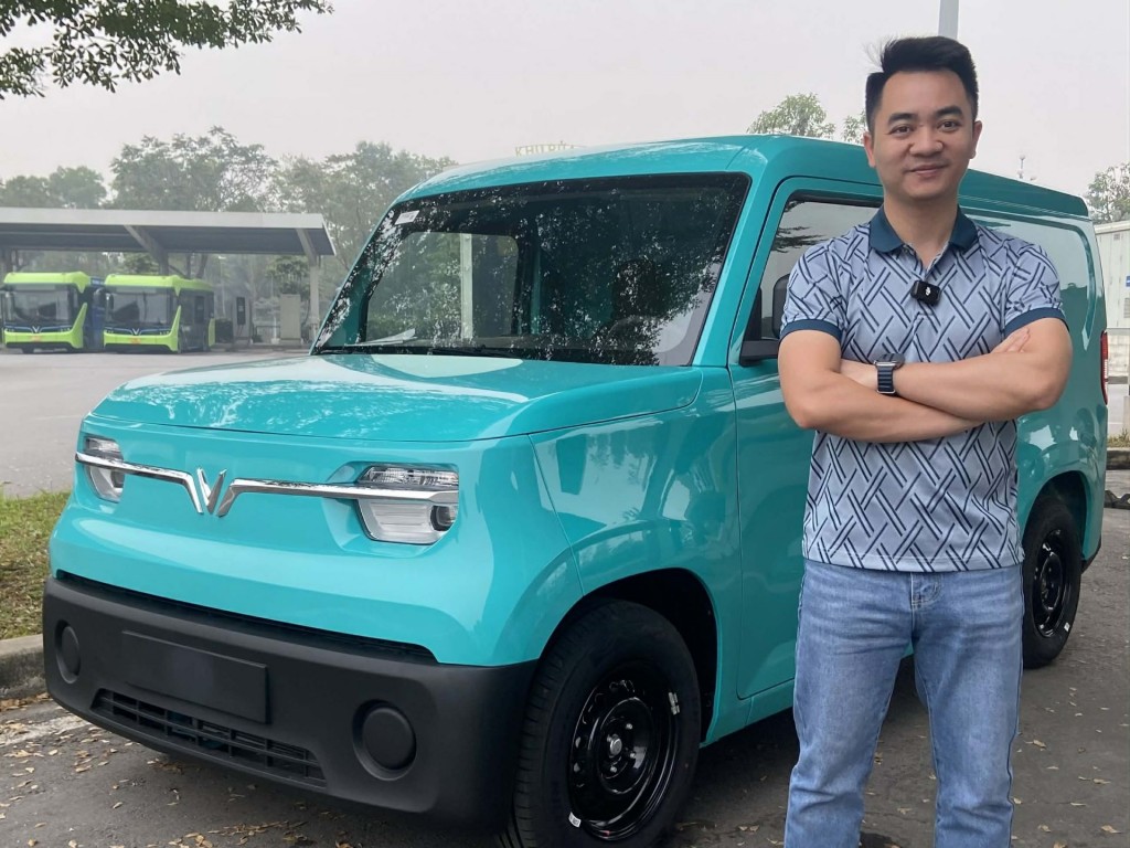 Chuyên gia xe bất ngờ vì VinFast EC Van: Xe khỏe, vọt nhanh, quên mất đây là xe chở hàng