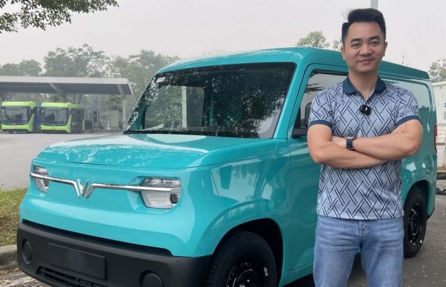 Chuyên gia xe bất ngờ vì VinFast EC Van: Xe khỏe, vọt nhanh, quên mất đây là xe chở hàng