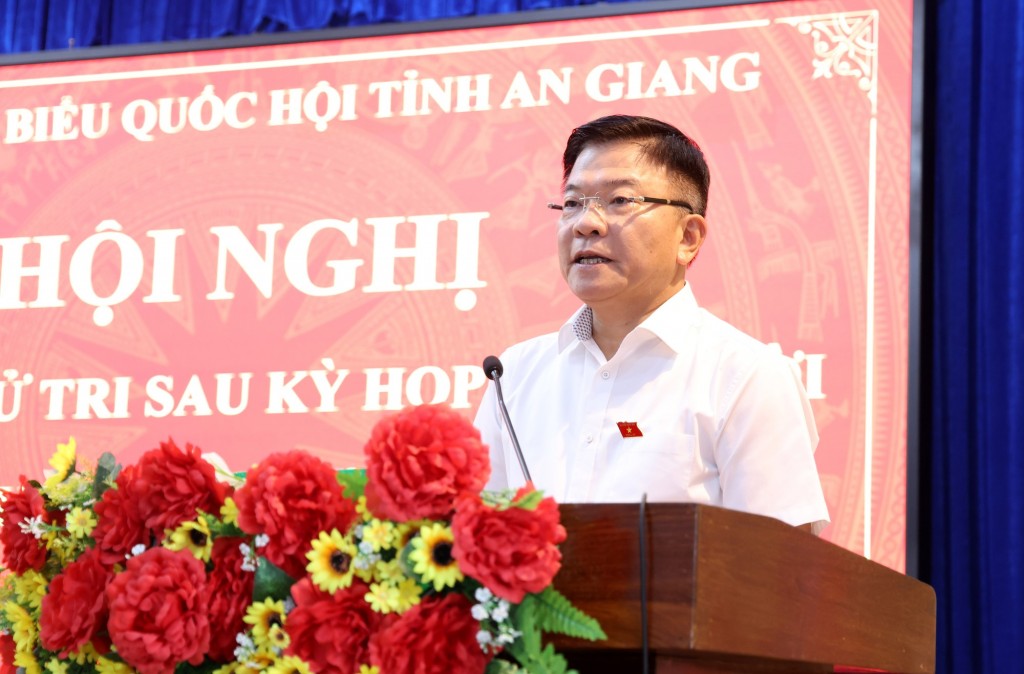 Phó Thủ tướng Lê Thành Long nhấn mạnh, Kỳ họp thứ 10 là kỳ họp cuối cùng của nhiệm kỳ Quốc hội khóa XV với nhiều điểm nhấn đặc biệt. Kỳ họp thông qua 51 luật, 8 nghị quyết quy phạm pháp luật và quyết định nhiều vấn đề quan trọng của đất nước - Ảnh: VGP/Đức Tuân